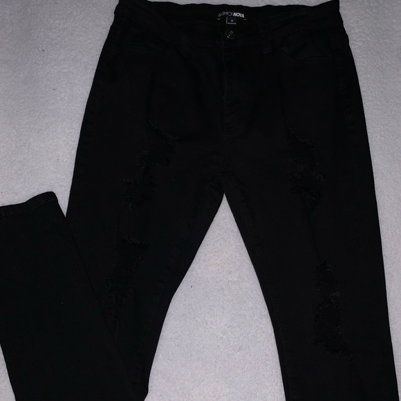 Distressed jeans - Picture 7 of 7